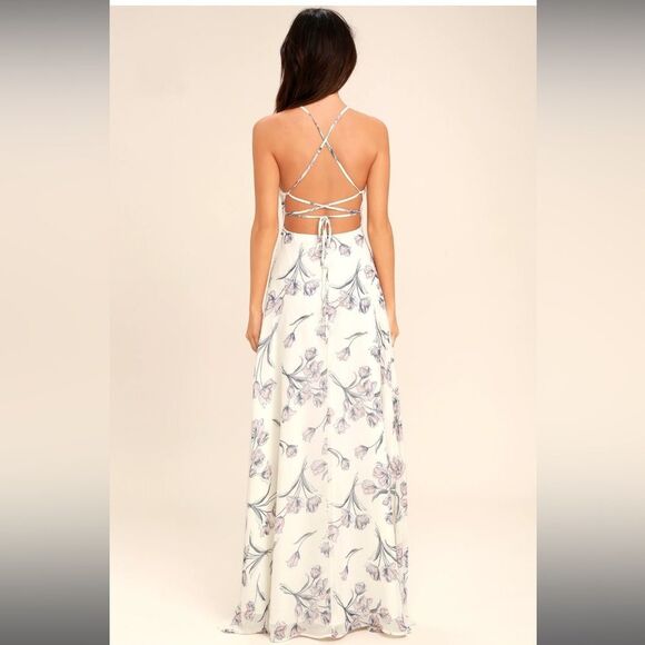 Lulu’s backless Adventure Seeker Cream Floral Print Maxi Dress size XS - Picture 1 of 16